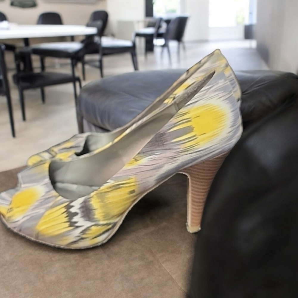 Madden Girl 9.5 Womens Yellow Black and White with Pattern - Picture 6 of 8